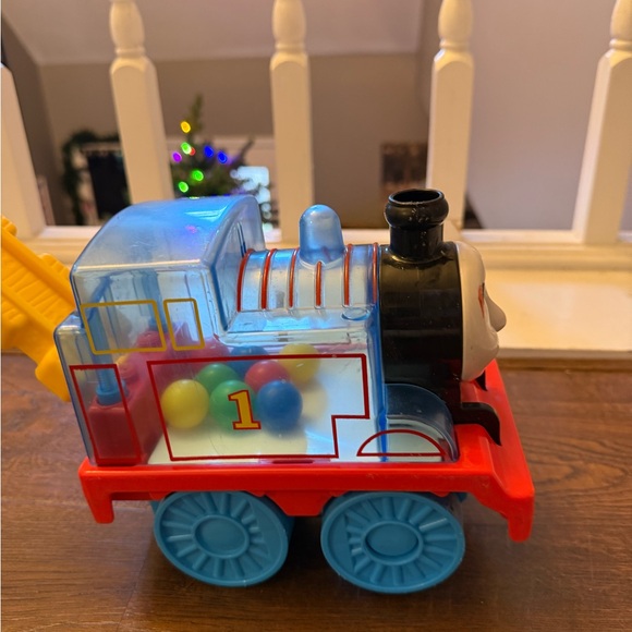 Thomas The Train Walking Popper Toddler Toy - Picture 2 of 5